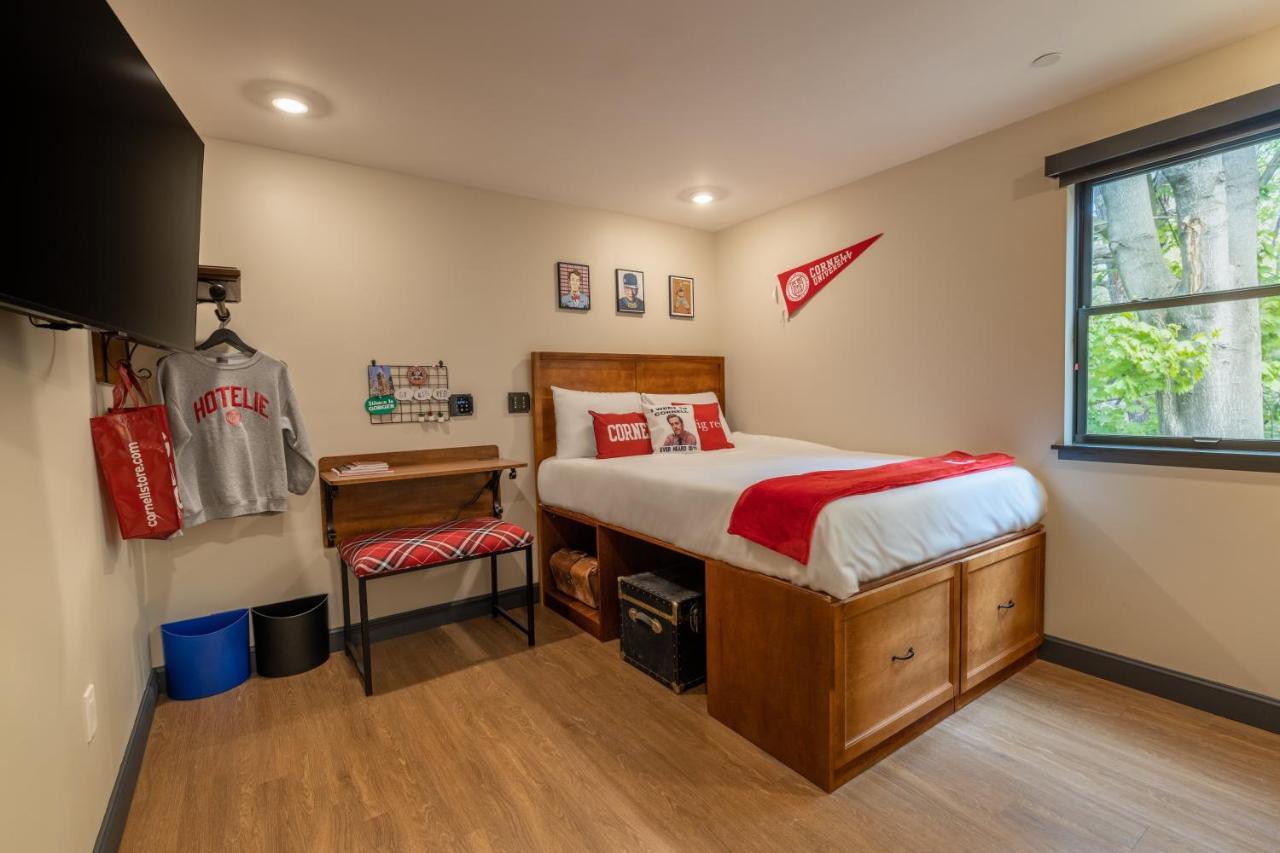 The Dorm Hotel Ithaca Zewnętrze zdjęcie