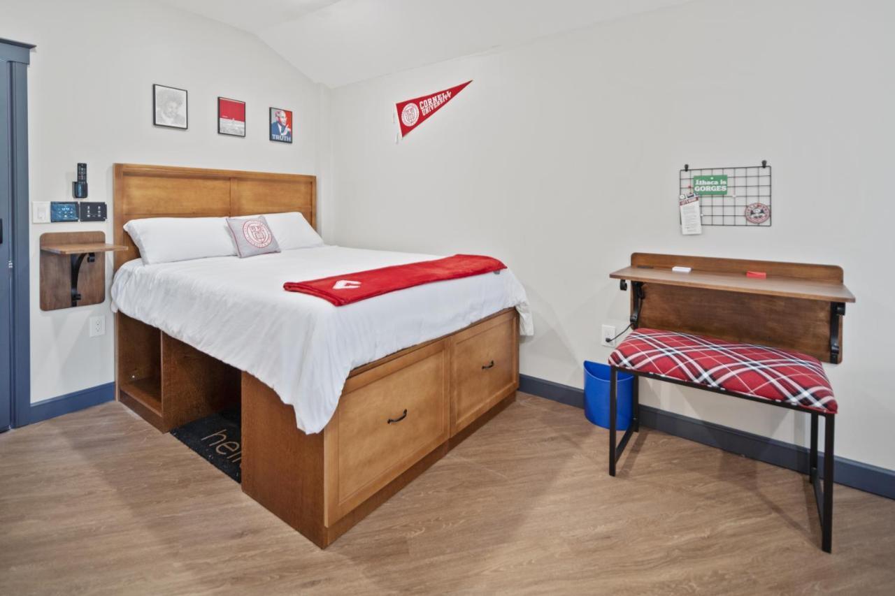 The Dorm Hotel Ithaca Zewnętrze zdjęcie